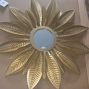 Mirror Large Golden Sunburst Wall Mirror 23.6” Contemporary